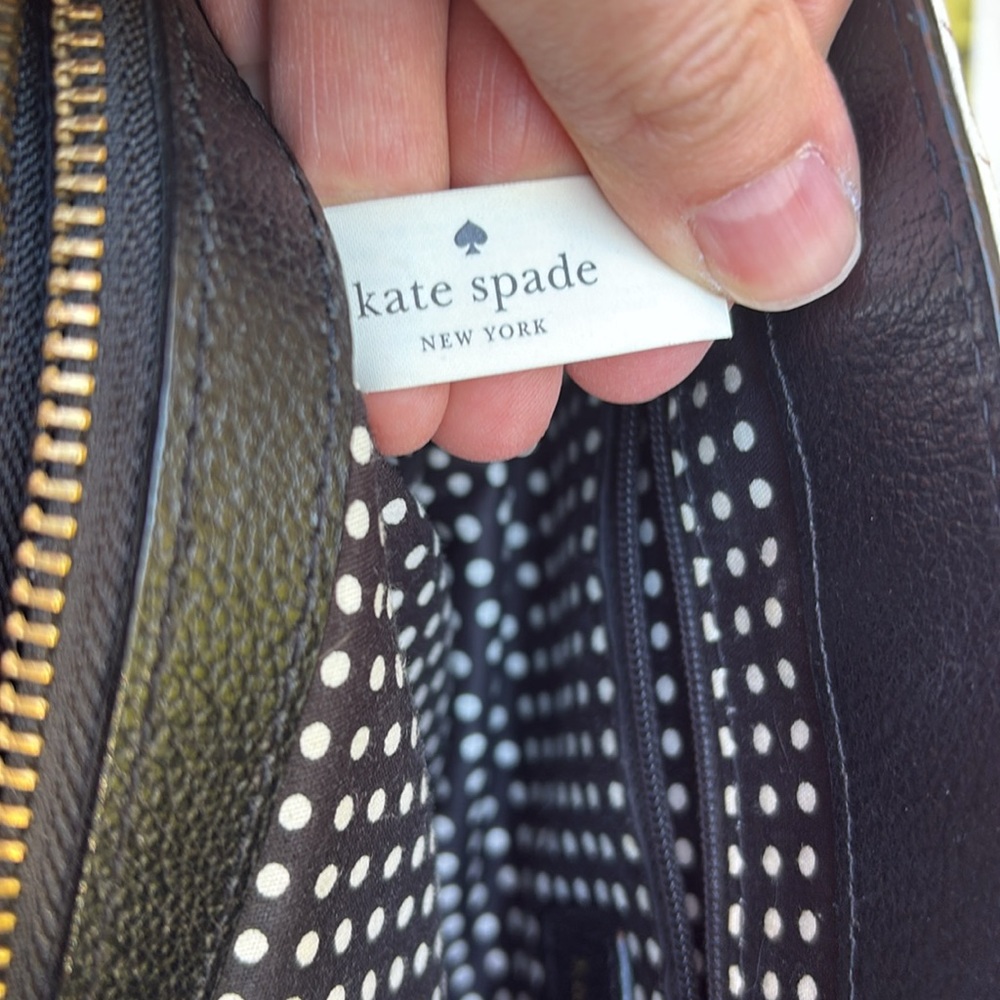 Kate Spade black and white leather bag with bow. - Picture 9 of 9